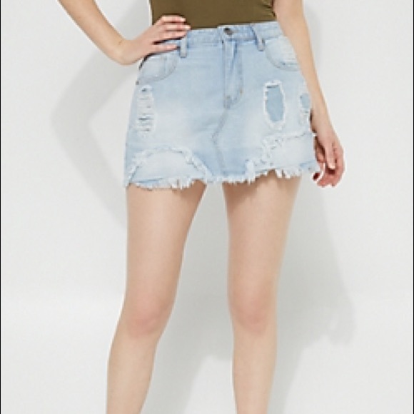 Hot Kiss Dresses & Skirts - Distressed Frayed Hem Jean Mini Skirt Hot Kiss Dresses & Skirts - Distressed Frayed Hem Jean Mini Skirt